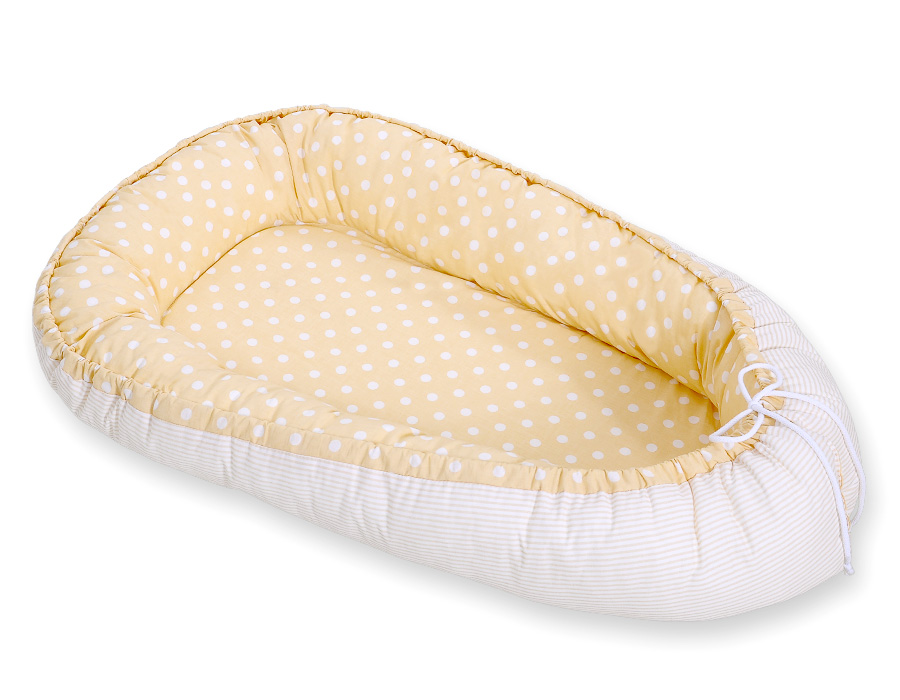casanino-babynestje-witte-stipjes-op-beige-beige-strepen3
